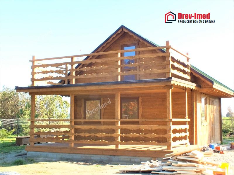 Ola 3 pow: 35 m2 przy podstawie + taras 12,50 m2  
